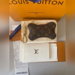 Louis Vuitton Monogram Bone Key Pouch Wallet Accessory Case Brown